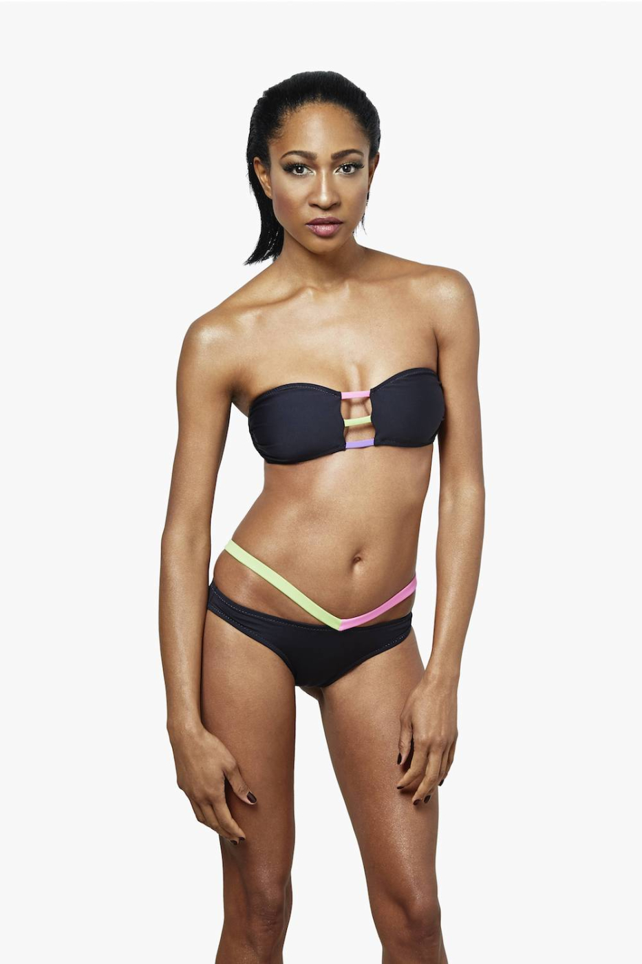 Chloe Strappy Bandeau Bikini Top in Color Black